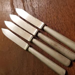 Antique Rockford Triple knives